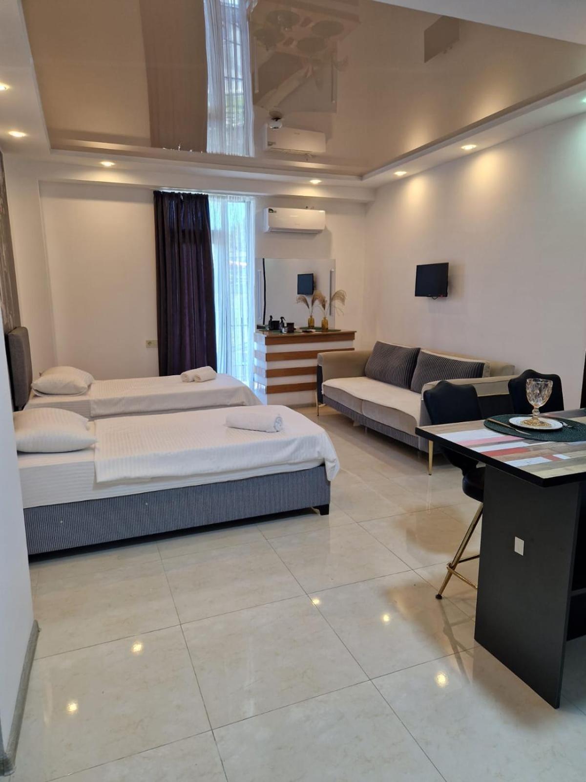 ホテル New House Kobuleti 2 部屋 写真